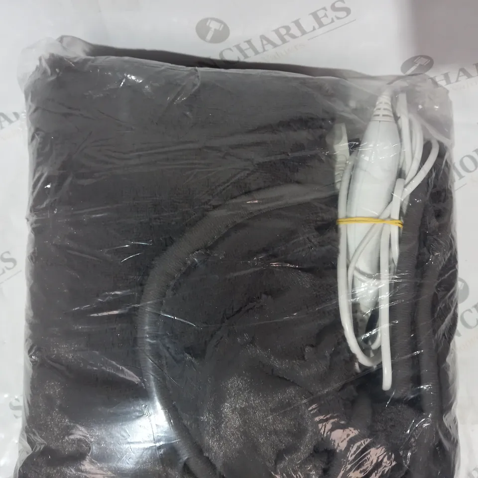 BOXED COZEE HOME VELVETSOFT HEATED THROW IN CHARCOAL