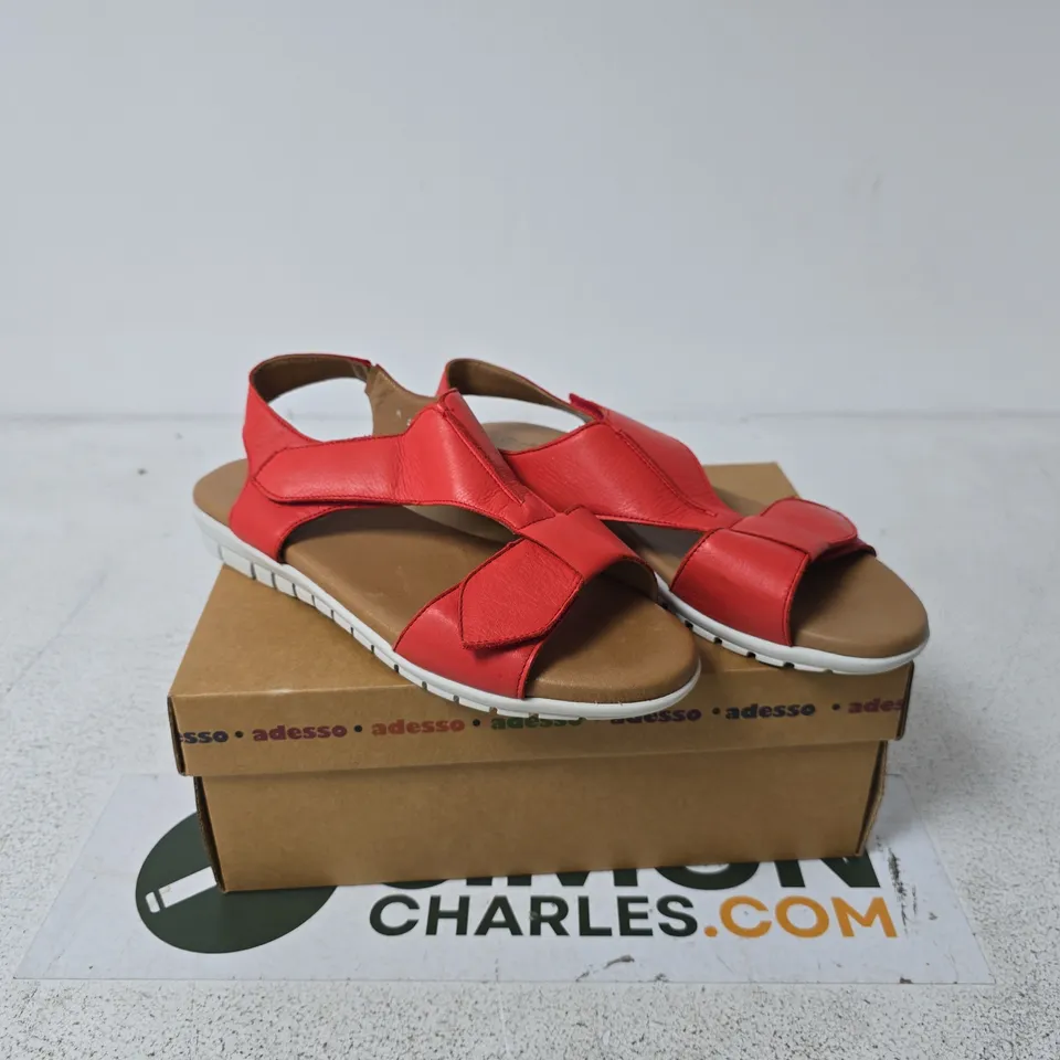 ADESSO RED LEATHER SANDALS SIZE 40 BOXED