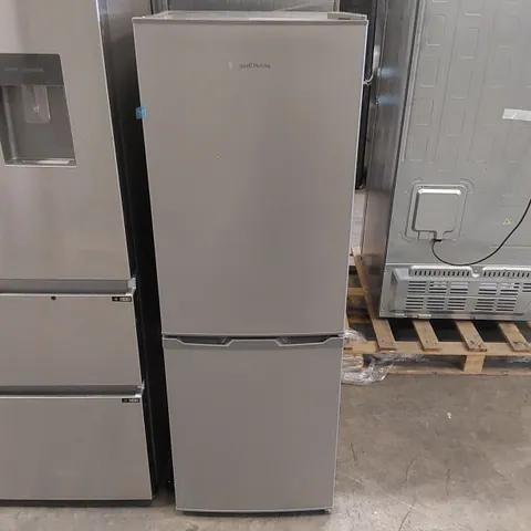 RUSSELL HOBBS RH145FF501E1S 145CM HIGH 60/40 SMALL FRIDGE FREEZER SILVER - UNPROCESSED RAW RETURN