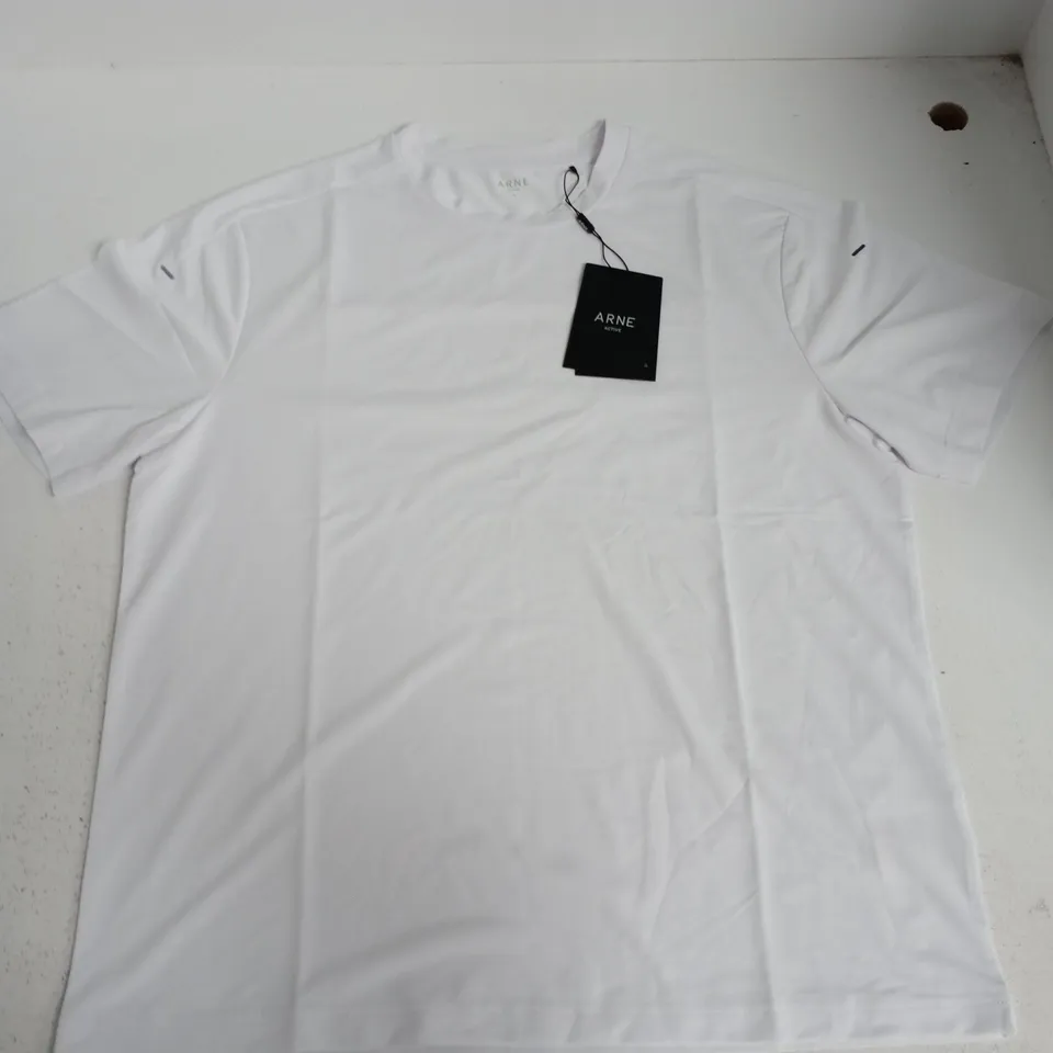 ARNE EVERYDAY TECHNICAL T-SHIRT IN WHITE - LARGE