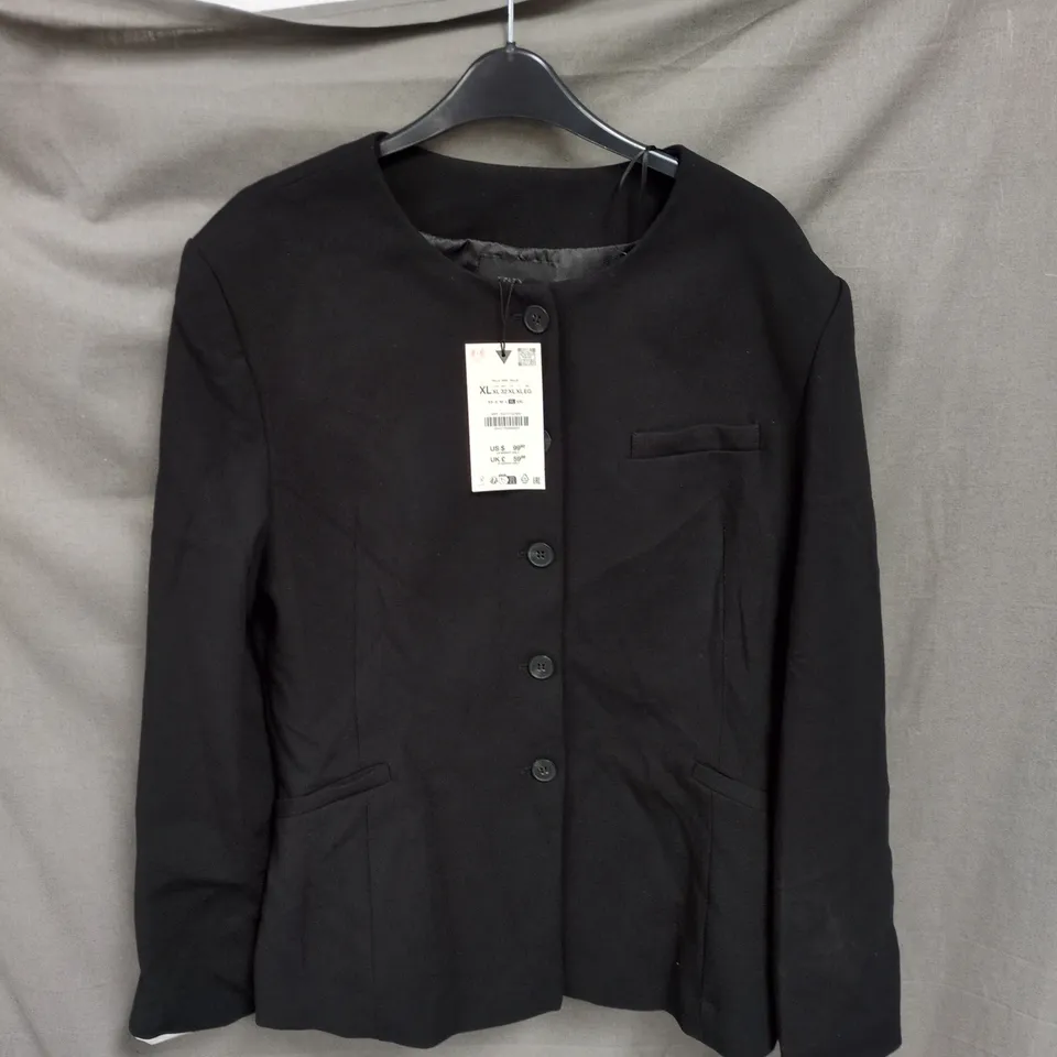 ZARA WOMEN’S BLACK BLAZER JACKET – SIZE XL