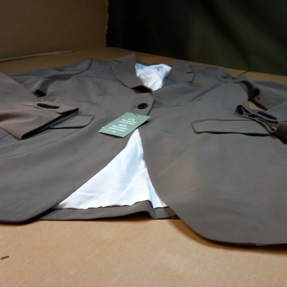 H&M LIGHT TAUPE BLAZER/JACKET - SIZE 12