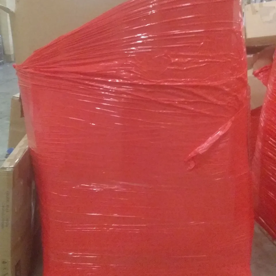 PALLET OF ASSORTED ITEMS INCLUDING TOILET SEAT, PARTY TENT, CLOTHES HANGER, STUDY DESK