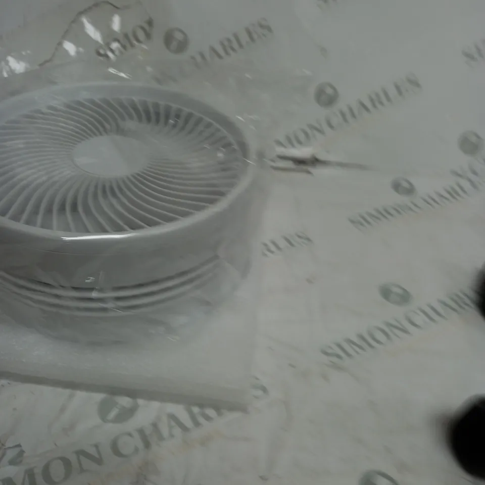 BELL & HOWELL OSCILLATING FOLDING RECHARGEABLE FAN, WHITE