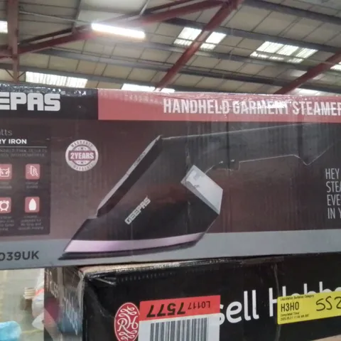 BOXED GEEPAS HANDHELD GARMENT STEAMER