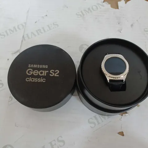 BOXED SAMSUNG GEAR S2 CLASSIC - PLATINUM 