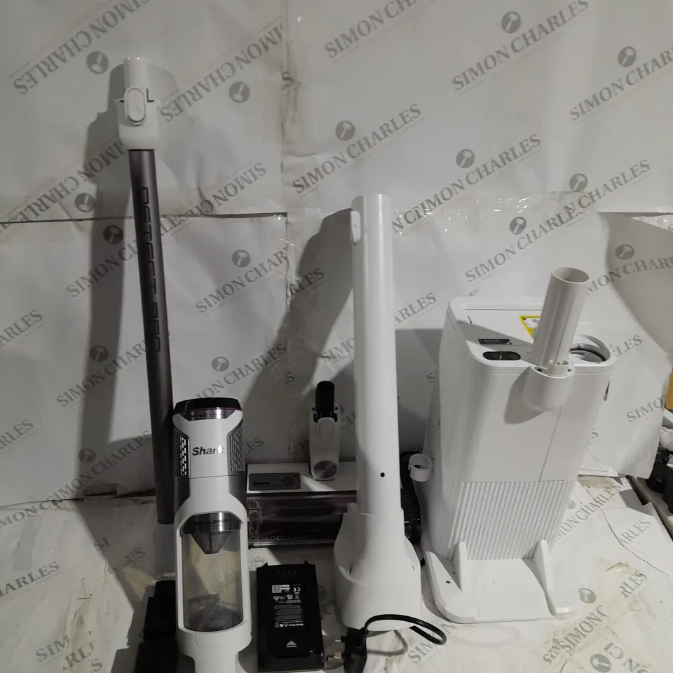 BOXED SHARK DETECT PRO 1.3L AUTO EMPTY VACUUM CLEANER IW3510UK