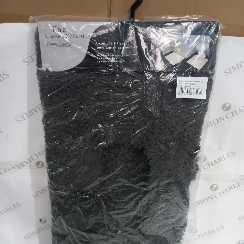 THE CLASSIC COLLECTION LUXURIOUS 2 PIECE