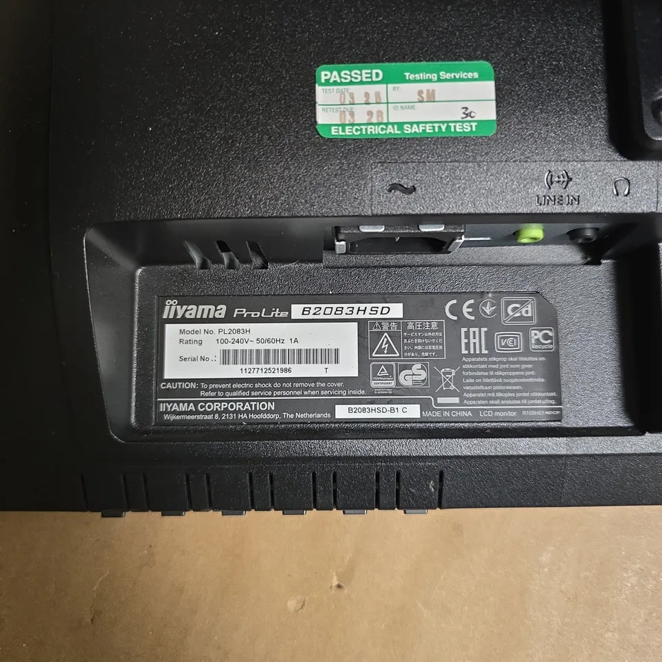 IIYAMA PROLITE B2083HSD 20-INCH LCD MONITOR