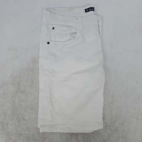 BEN SHERMAN SHORTS IN WHITE SIZE 34R