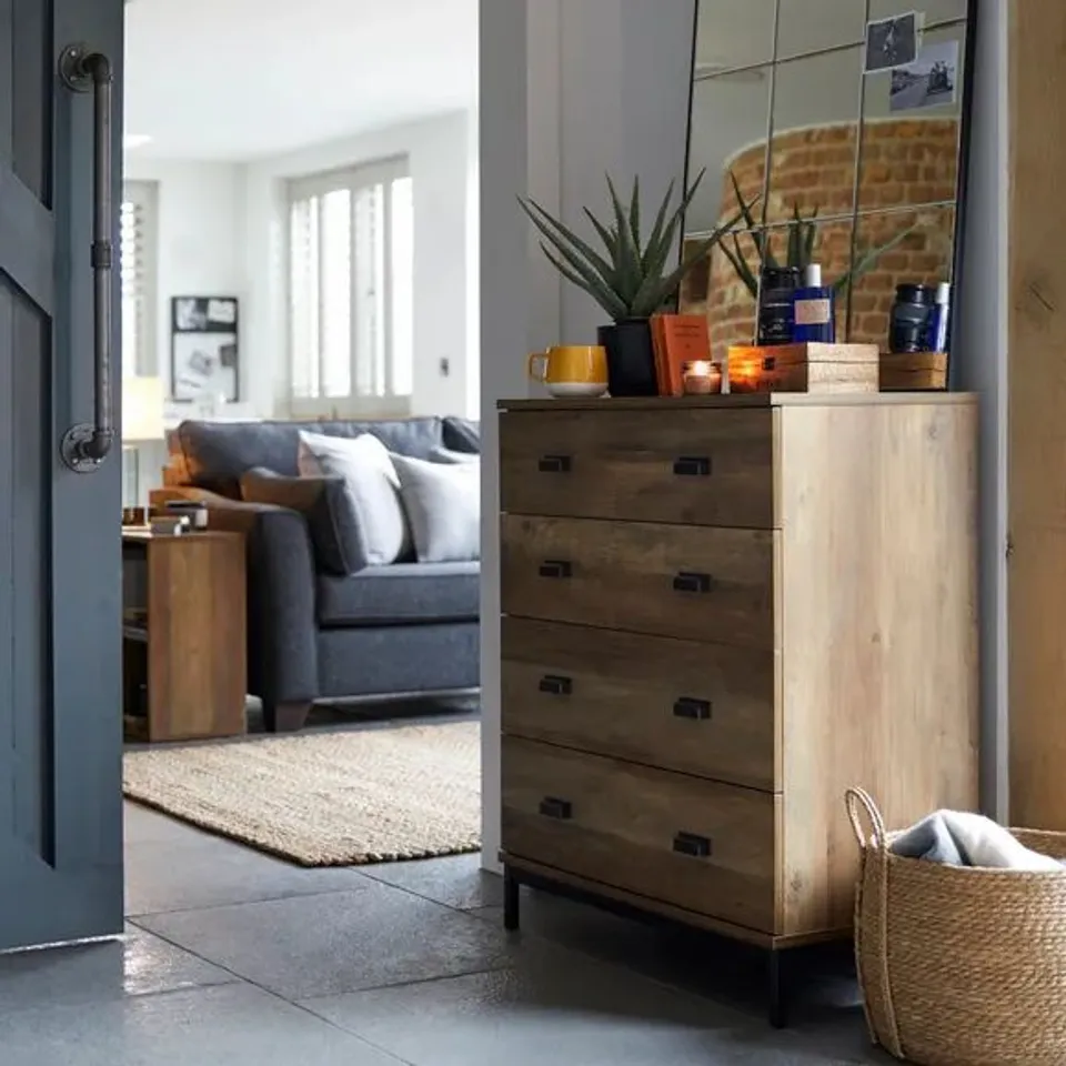 BOXED FULTON 4 DRAWER CHEST RUSTIC PINE (2 BOXES)