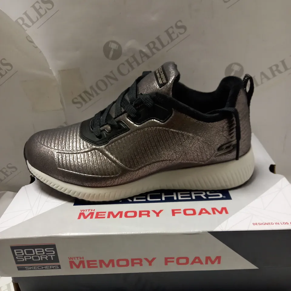 SKECHERS PEWTER EMBELLISHED LACE TRAINERS - SIZE 5.5