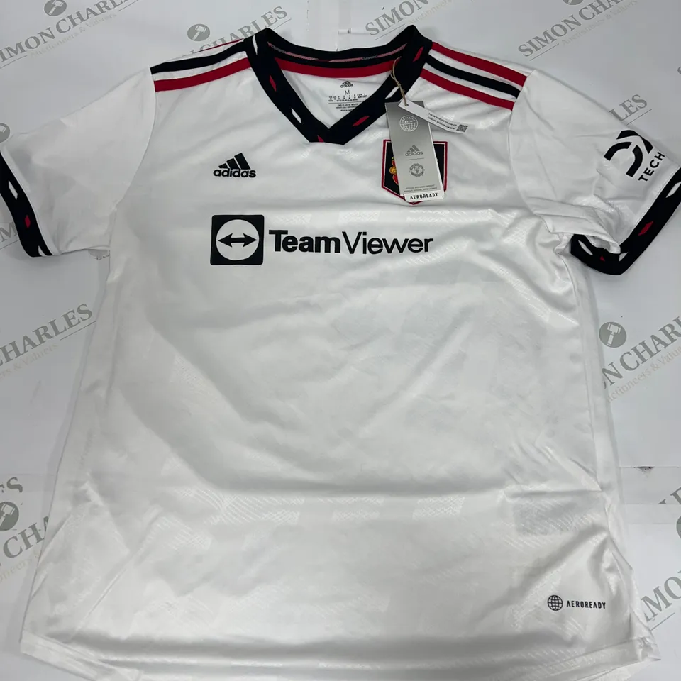 ADIDAS MANCHESTER UTD AWAY TOP IN WHITE SIZE MEDIUM