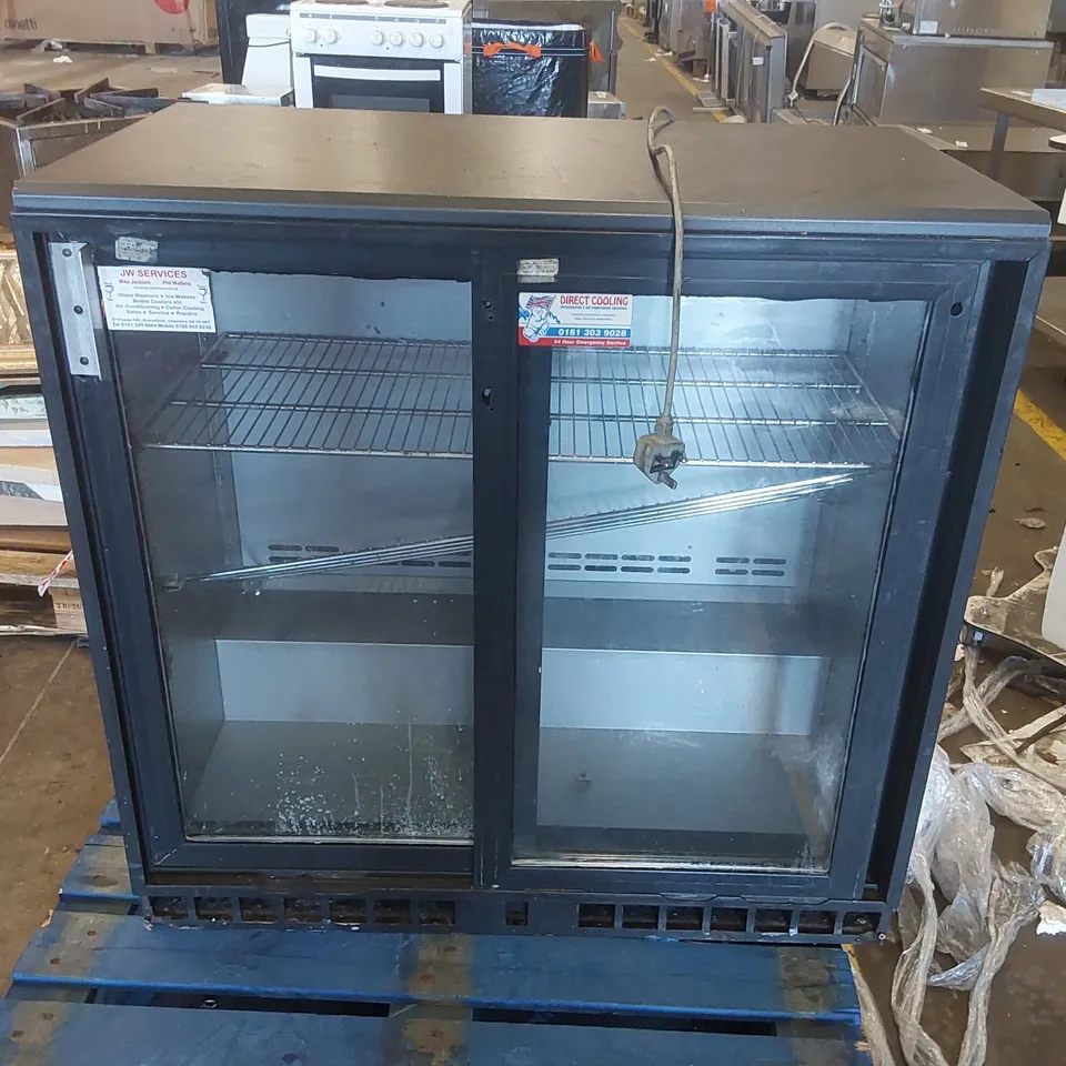 GAMCO COMMERCIAL GLASS DOOR BOTTLE COOLER - MAXI20/250SD