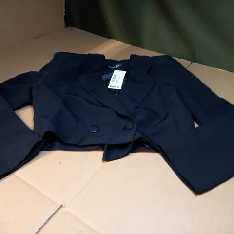 BOOHOO BLACK WOVEN TAILORED CROPPED BLAZER - SIZE 8