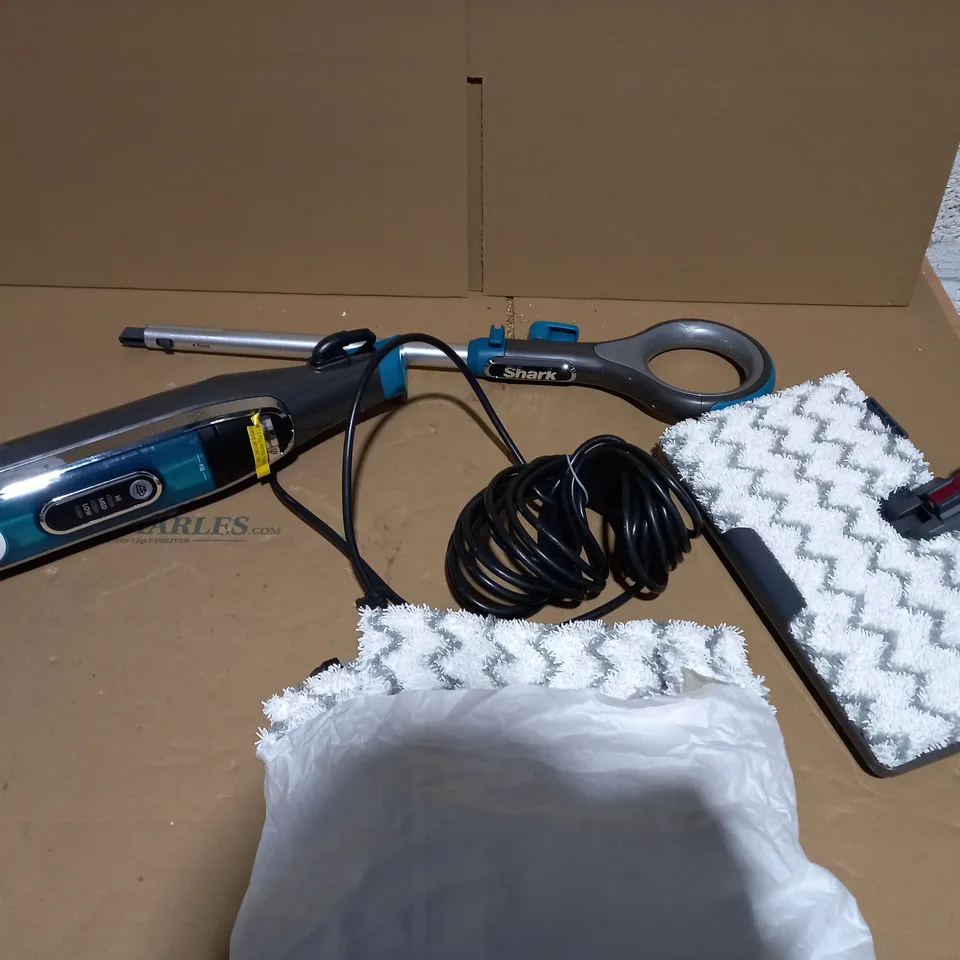 SHARK KLIK & FLIP S6003 SMARTRONIC STEAM MOP 