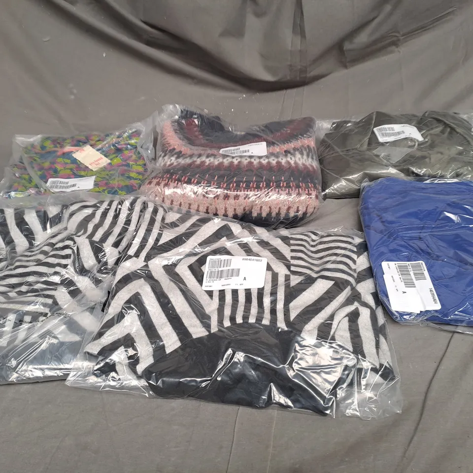 BOX OF ASSORTED CLOTHING ITEMS TOO INCLUDE COATS , TOPS, AND TROUSERS   ETC. 