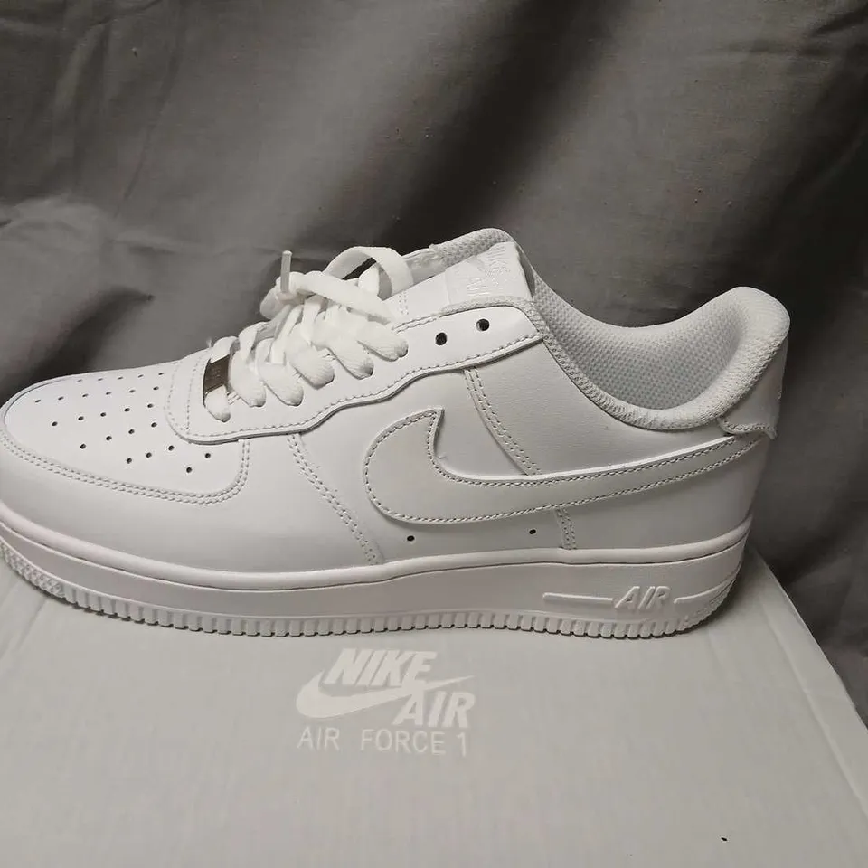 NIKE AIR FORCE 1 '07 WHITE/WHITE SNEAKERS – UK 7.5 (US 8.5)