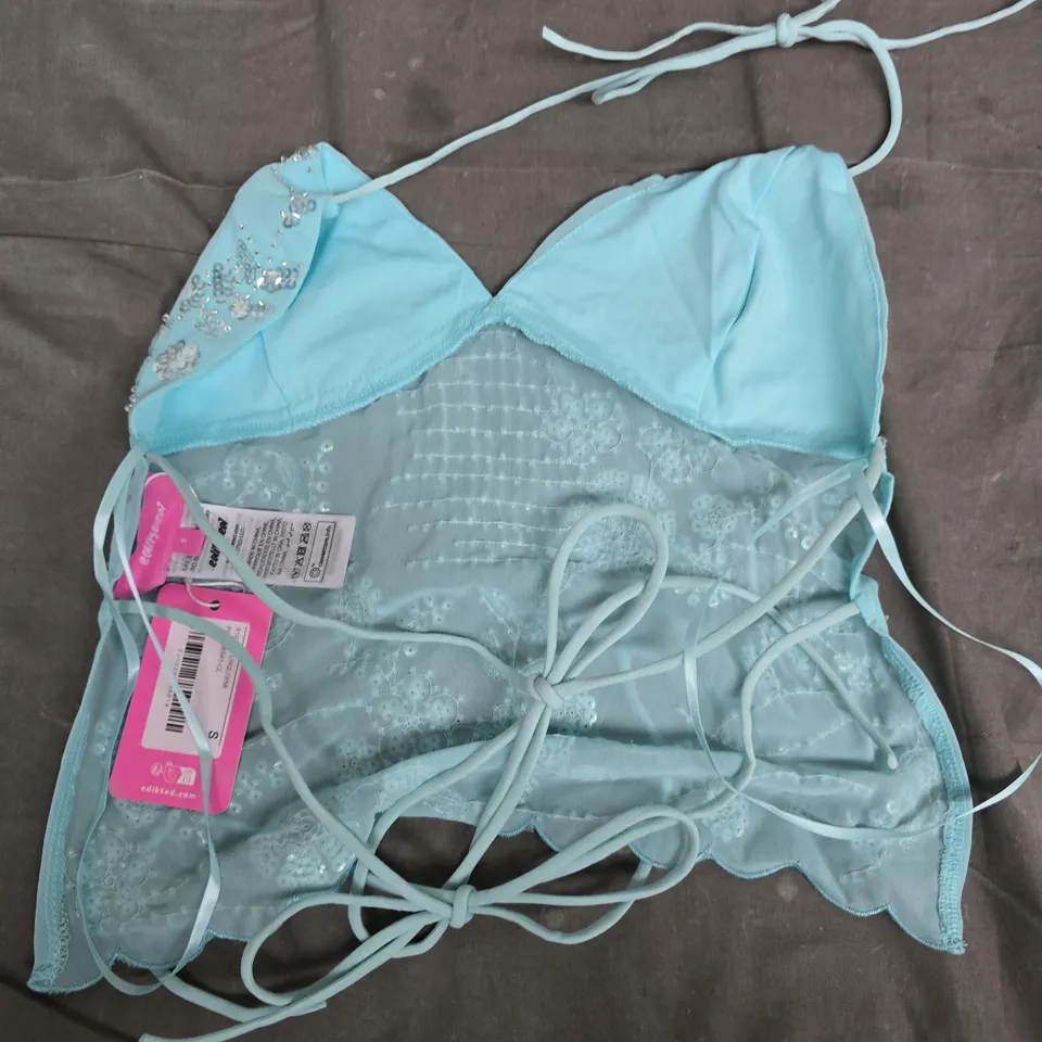 EDIKTED TURQUOISE LACE BRALETTE TOP WITH SEQUIN EMBELLISHMENT – SIZE S