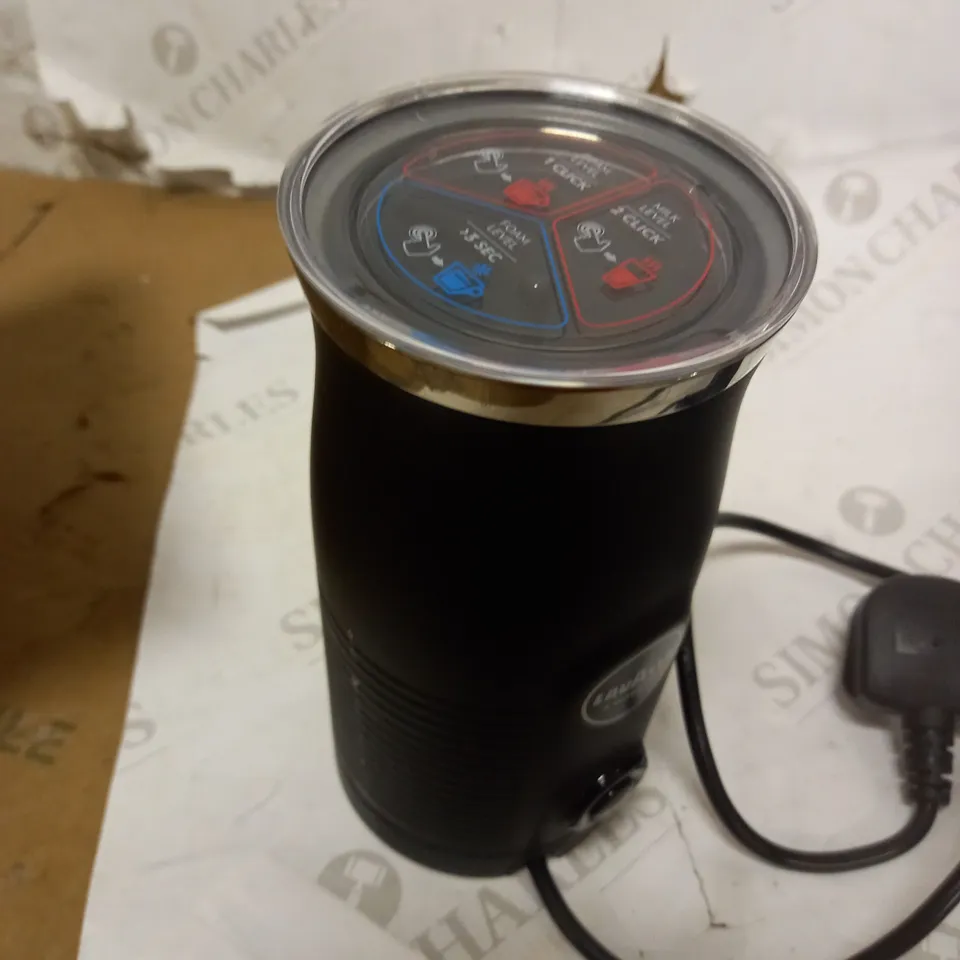 LAVAZZA A MODO MIO MILK EASY FROTHER 