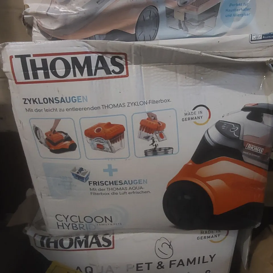 BOXED THOMAS CYCLOON HYBRID VACUUM CLEANER