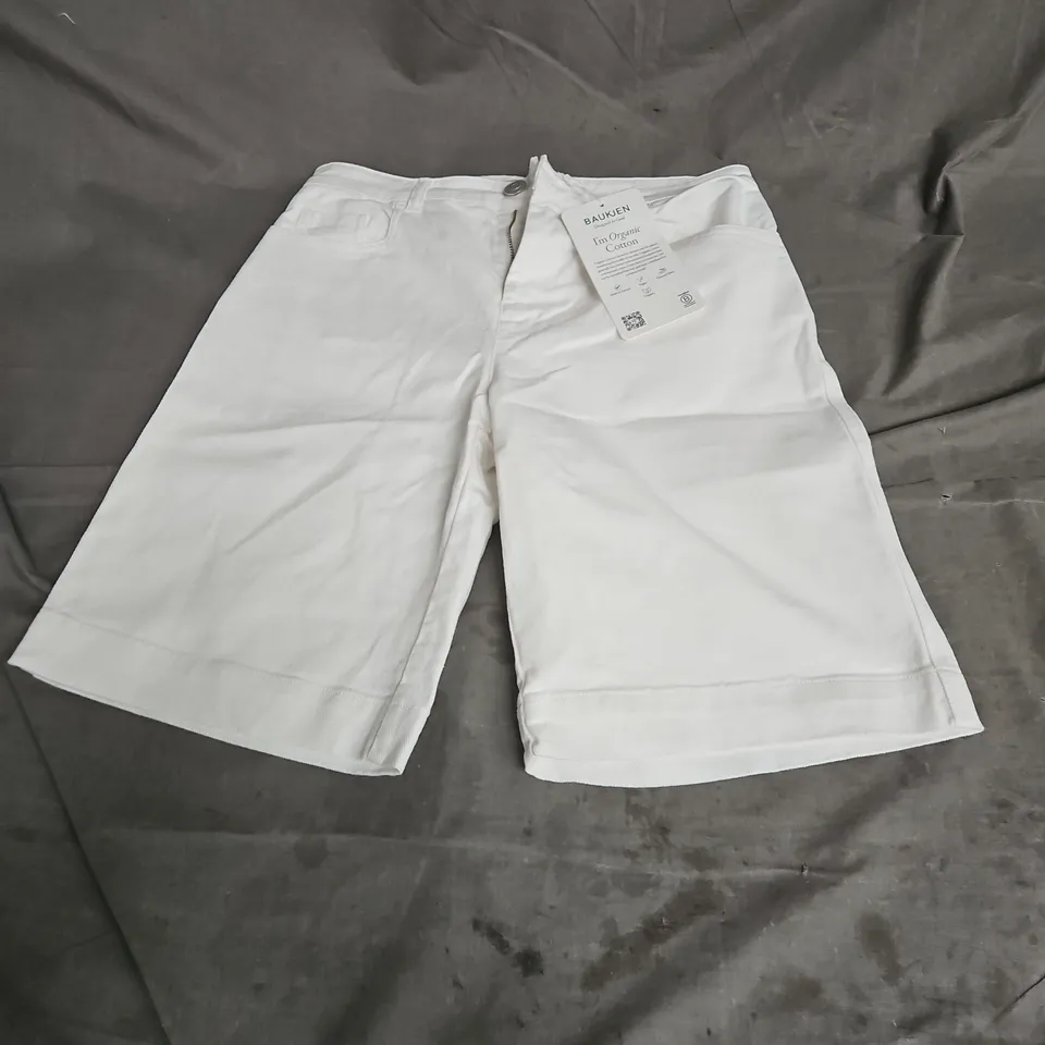 BAUKJEN WINFREY ORGANIC COTTON STRETCH DENIM SHORTS IN SOFT WHITE SIZE 10