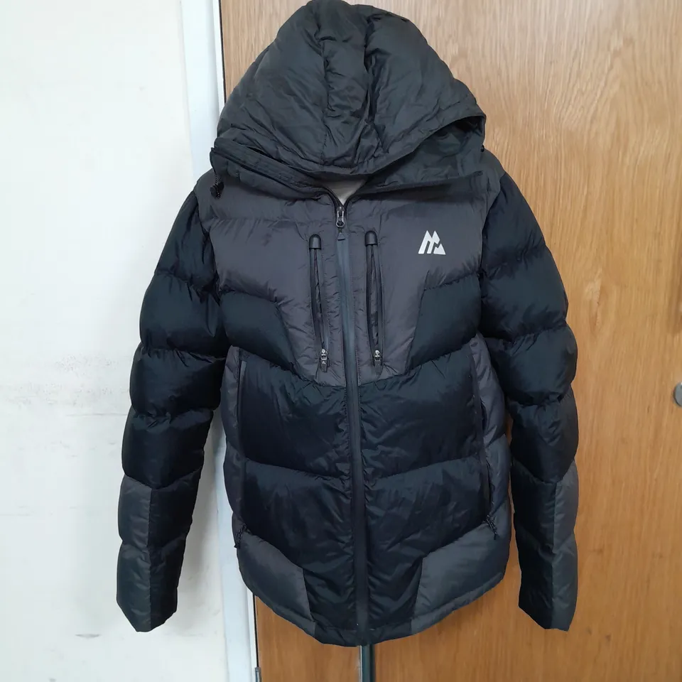 MONTIREX COAT IN BLACK AND GREY SIZE M