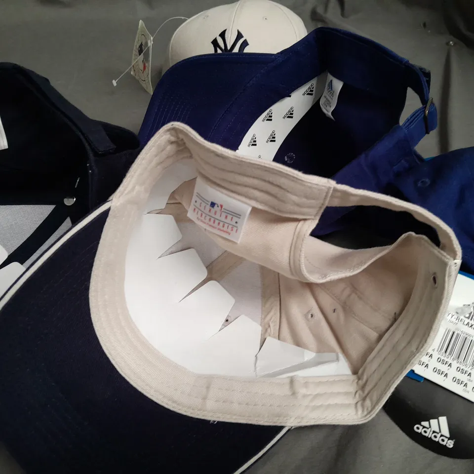LOT OF 6 NEW YORK YANKEES BASEBALL CAPS