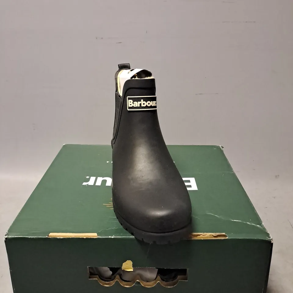 BOXED BARBOUR KIRKTON RUBBER WELLIES BOOTS - SIZE 5 