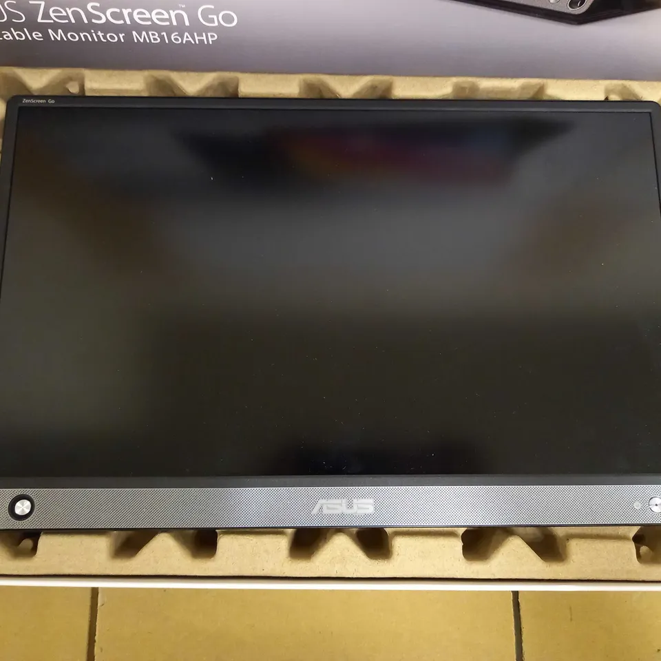 ASUS ZENSCREEN GO PORTABLE MONITOR MB16AHP