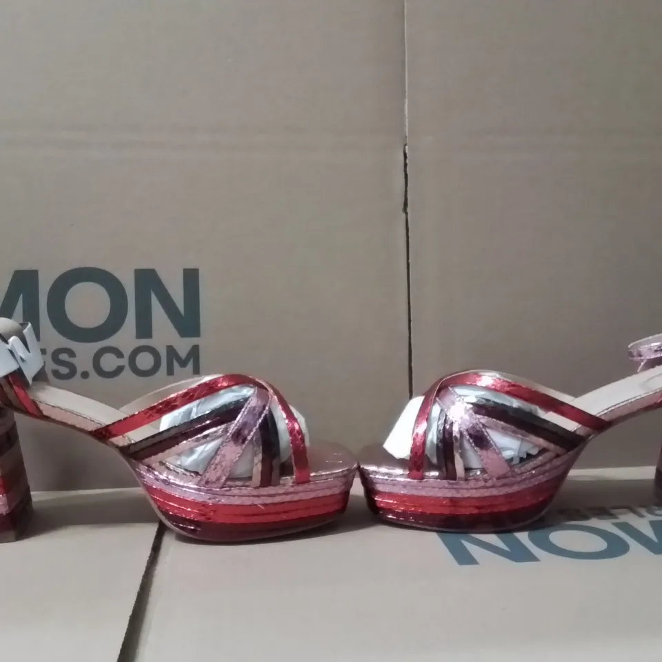 BOXED BRAND NEW APPROXIMATELY 6 SIMPLY BE PATSY EX WIDE SHOES SIZE 7