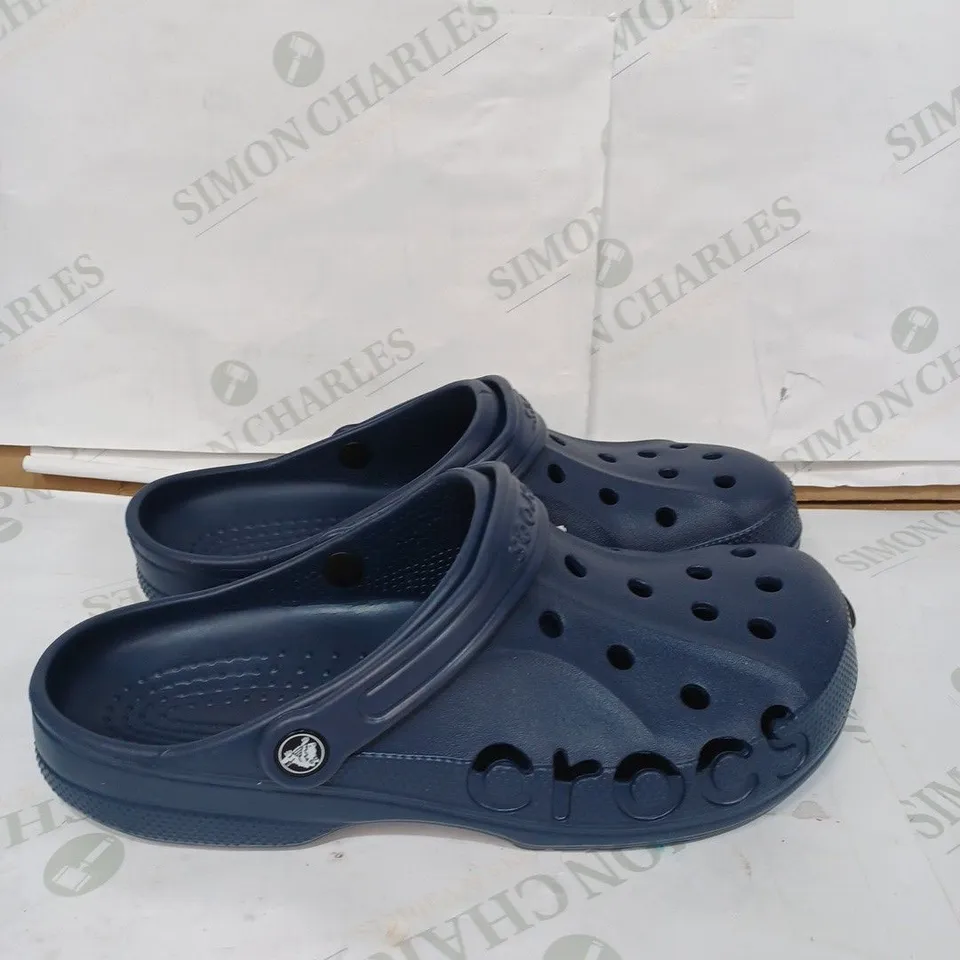 PAIR OF MEN'S BAYA CROCS - NAVY / SIZE: M10 W11 UK 