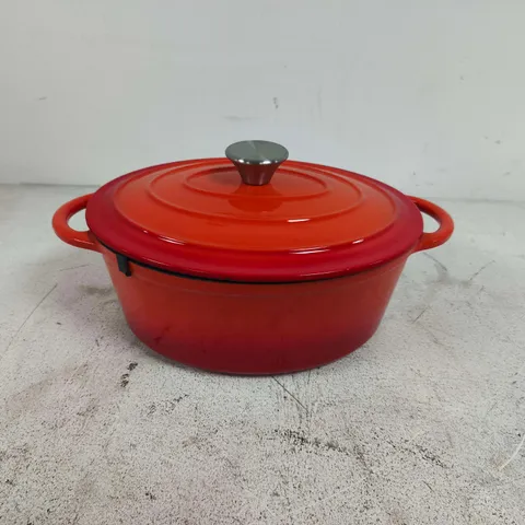 OVAL ORANGE CASSEROLE DISH