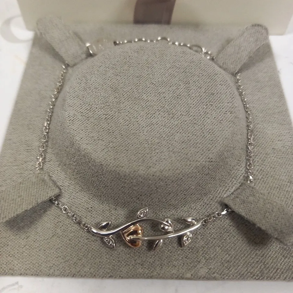 BOXED CLOGAU BRACELET