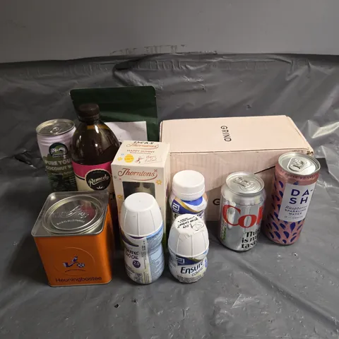 APPROXIMATELY 12 ASSORTED FOOD & DRINK ITEMS TO INCLUDE - GRIND ICED BLACK COFFEE - THORNTONS CHOCOLATE BUNNY - CIRCLES BRAZILIAN ESPRESSO COFFEE BEANS - ETC