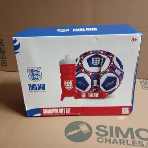 ENGLAND FOOTBALL GIFT SET 