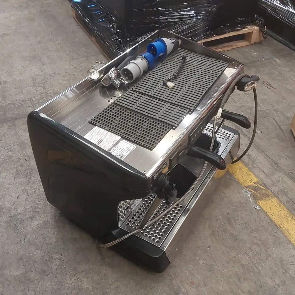 RANCILIO CLASSE 7 2 GROUP COMMERCIAL COFFEE MACHINE WITH ISTEAM