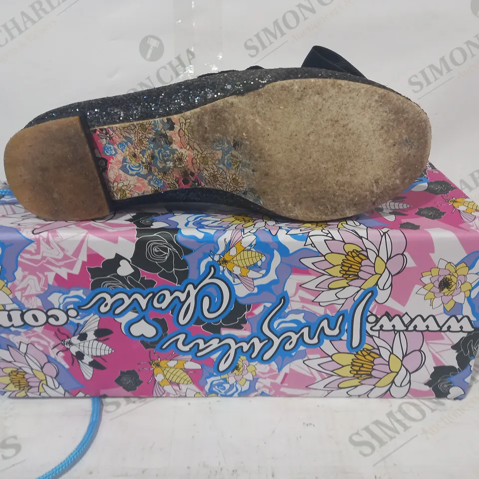 BOXED PAIR OF IRREGULAR CHOICE LOW HEEL SLIP ON SHOES IN BLACK/MULTICOLOUR W. SEQUINS & BOW DETAIL SIZE UNSPECIFIED