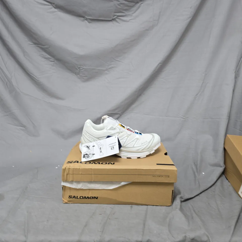 SALOMON WHITE TRAIL RUNNING SHOES – BOXED 