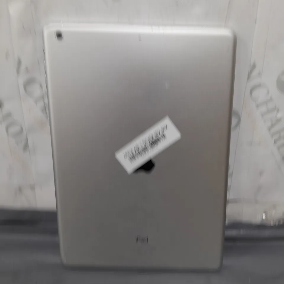 APPLE A1474 IPAD AIR 