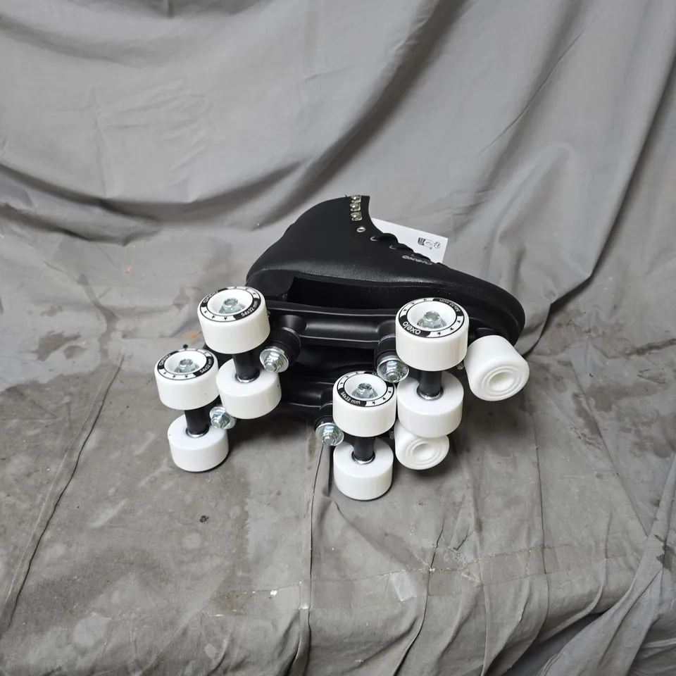 DECATHLON OXELO BLACK ROLLER SKATES SIZE 5.5