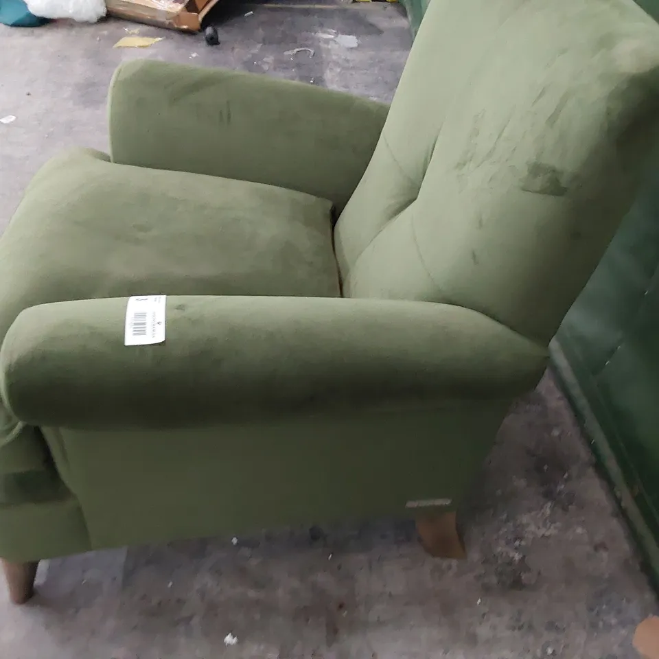 QUALITY BRITISH MADE LOUNGE Co EASY CHAIR PLUSH GREEN FABRIC