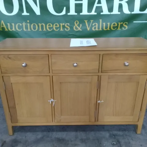 6 DRAWER SIDEBOARD - OAK FINISH