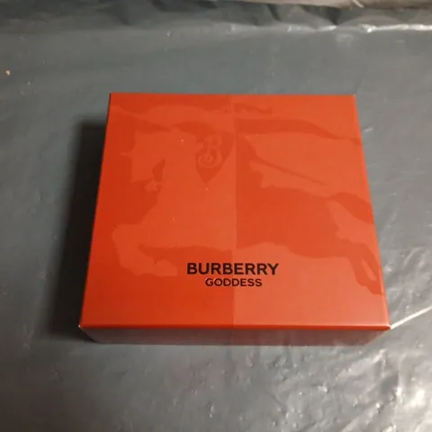 BURBERRY GODDESS GIFT SET 
