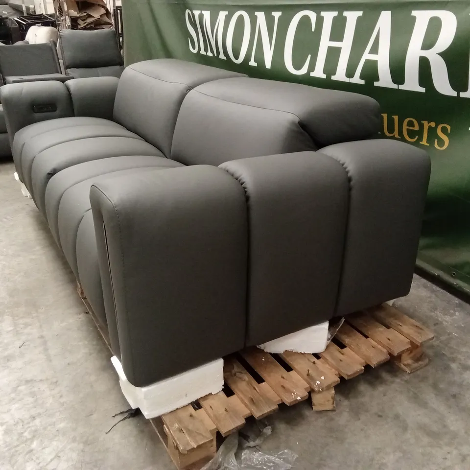 QUALITY DESIGNER ITALIAN MADE LARGE GIORGIO 3 SEATER ELECTRIC RECLINER LEATHER SOFA
