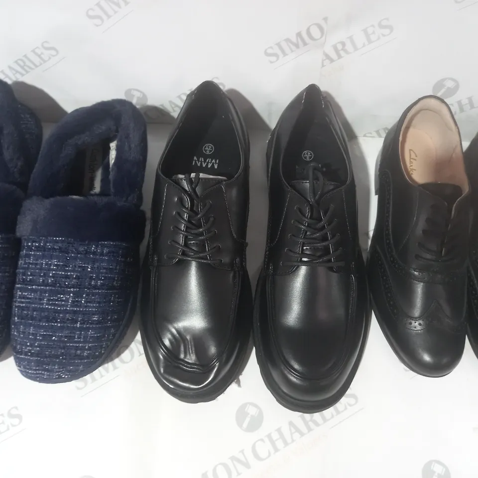 BOX OF APPROXIMATELY 12 ASSORTED PAIRS OF SHOES AND FOOTWEAR ITEMS IN VARIOUS STYLES AND SIZES TO INCLUDE MAN, CLARKS, CUSHION-WALK, ETC