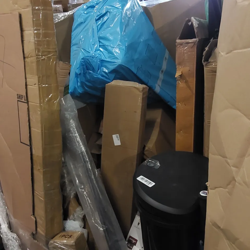 PALLET TO CONTAIN ASSORTED ITEMS INCLUDING CD PLAYER, WASTE BIN, IRONING BOARD, LIGHTS, RUG, BIRD FEED STATION ETC