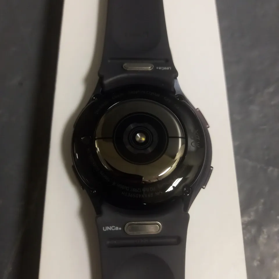 BOXED SAMSUNG GALAXY WATCH 6 40MM SM-R930