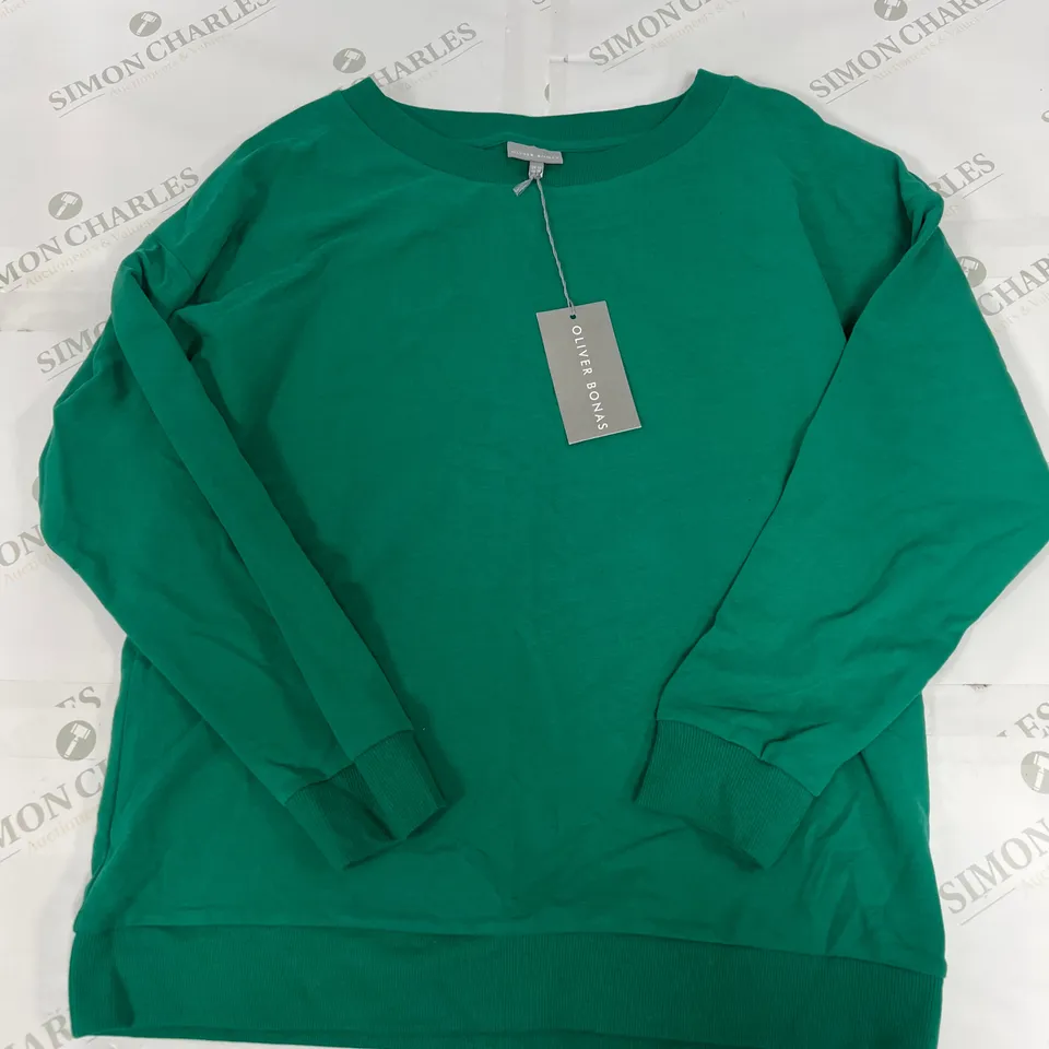 OLIVER BONAS SUPERSOFT SWEAT SHIRT IN GREEN SIZE 10