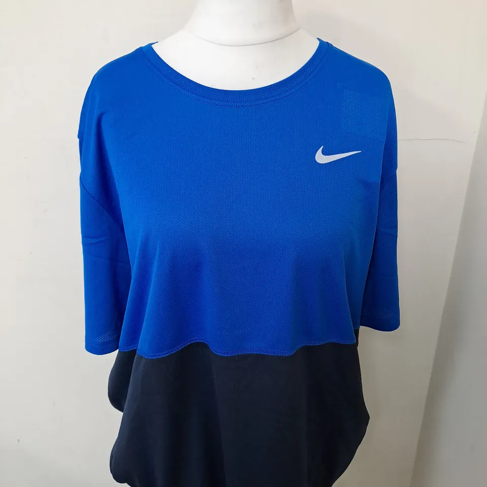 NIKE RUNNING T-SHIRT SIZE XL